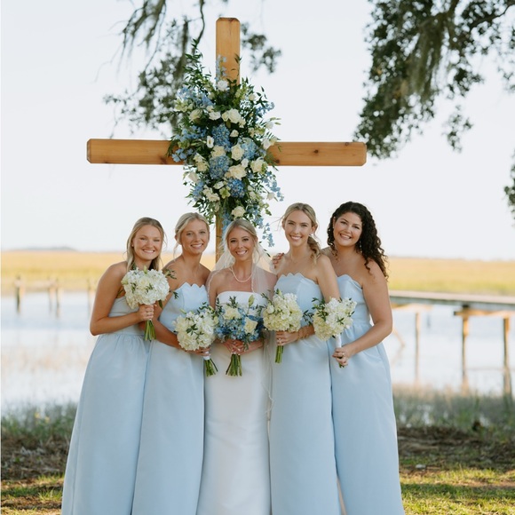 Scalloped Strapless Blue Dress - Picture 2 of 2